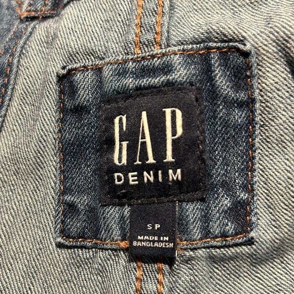 GAP Sz S Patch Pockets Mid Wash Adjustable Straps Overalls - Picture 13 of 13